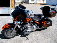 Anthony Weaver's 2001 H-D Classic left side